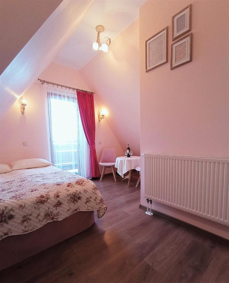 Ferienwohnung Wynajem Pokoi Rancho Zab Exterior foto