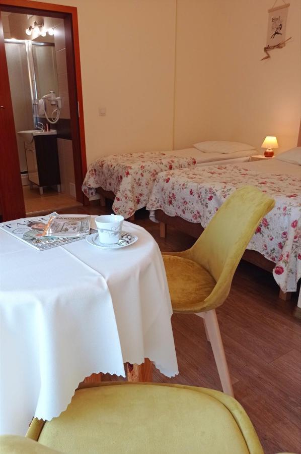 Ferienwohnung Wynajem Pokoi Rancho Zab Exterior foto