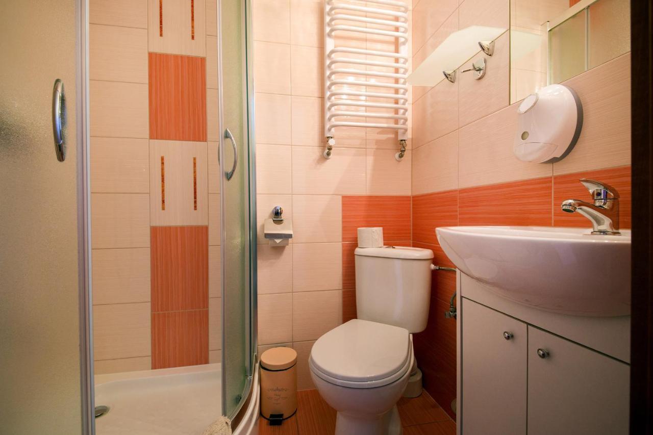 Ferienwohnung Wynajem Pokoi Rancho Zab Exterior foto
